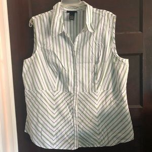 Lane Bryant sleeveless blouse